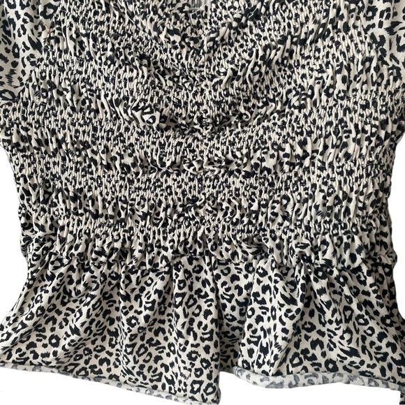 Millibon Leopard Ruched Cropped Long Sleeve Blouse I Size: L - Picture 2 of 9